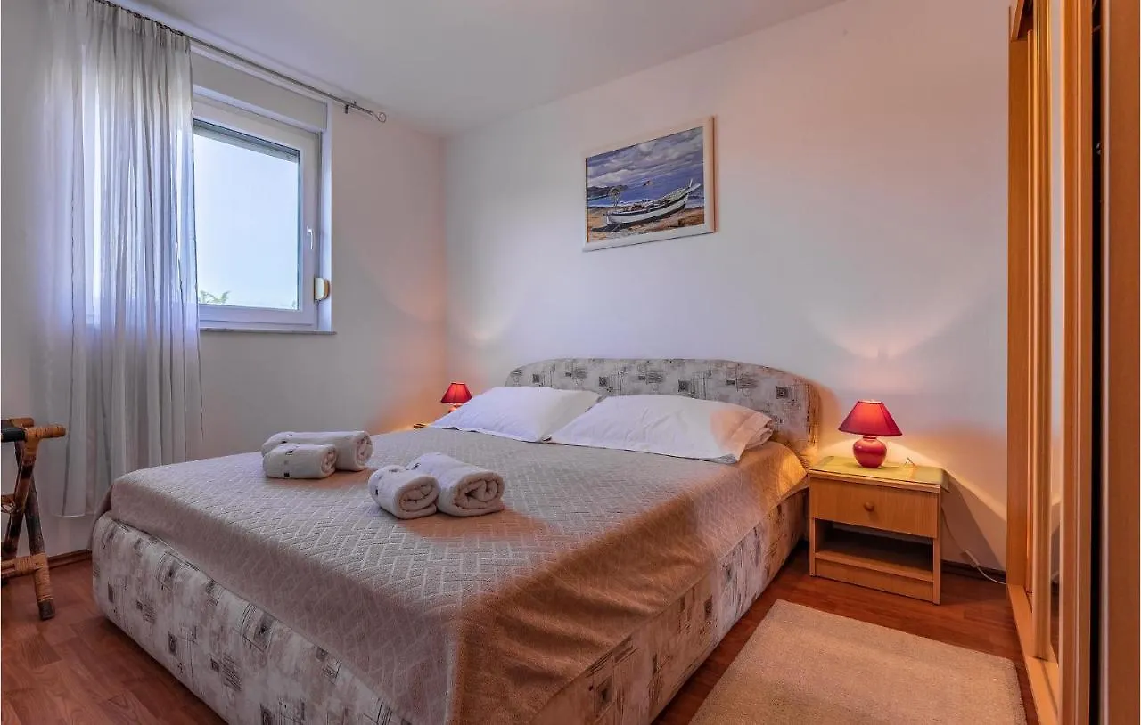 Stunning Apartment In Medulin With Wifi